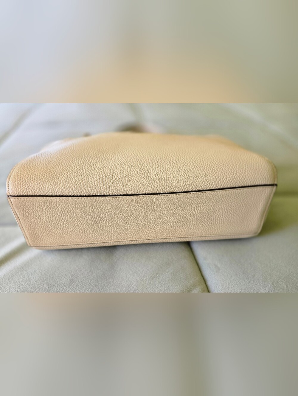 EUC Coach Prairie Satchel In Polished Pebble Leather - Chalk White, Style 58874 - Picture 10 of 16
